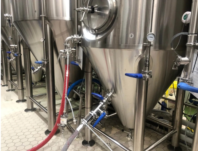 Professional grade gallon cone fermenter